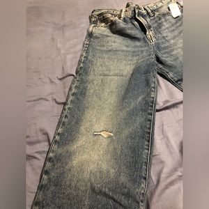 Bnwt gap teen size 18